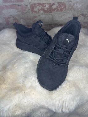 Puma Pacer Next Excel Boys Size 11C Triple Black Knit Slip-On Sneakers